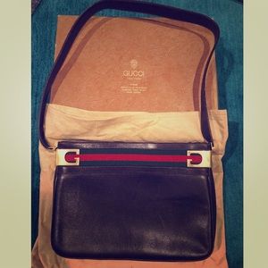 RARE FIND GUCCI Brown Leather Shoulder Bag